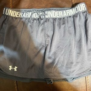 Grey Under Armour Athletic shorts